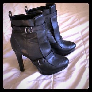 Simply Vera boots